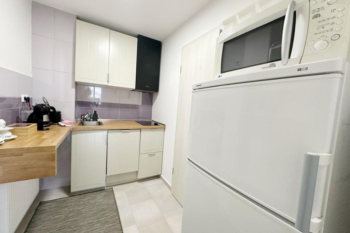 Dora Holiday House & Apartments Keszthely Bagian luar foto